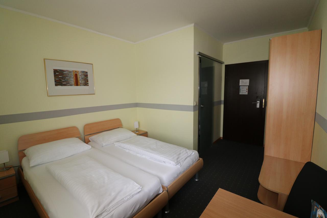 Hotel Schlafgut à Sankt Poelten Extérieur photo