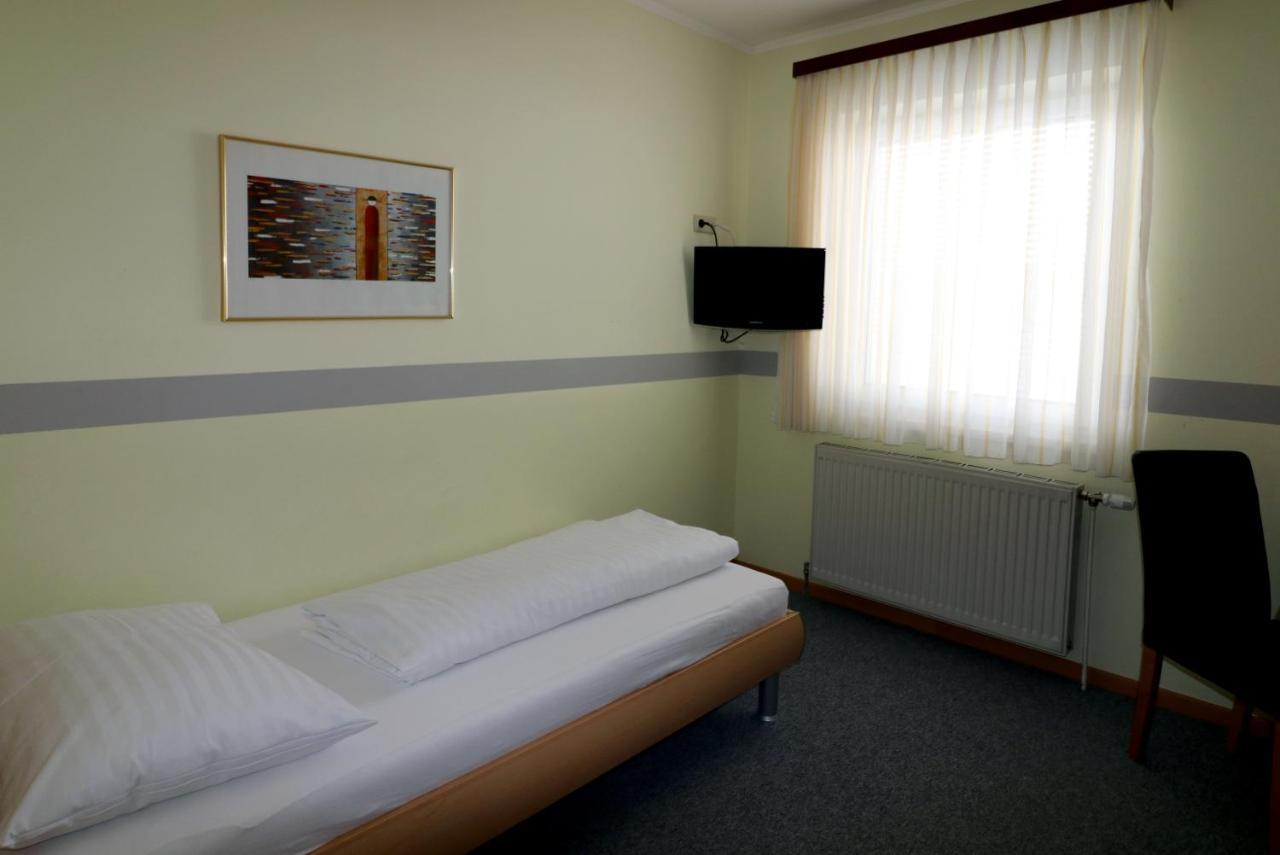 Hotel Schlafgut à Sankt Poelten Extérieur photo
